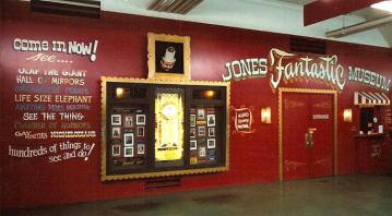 jones-fantastic-museum-seattle
